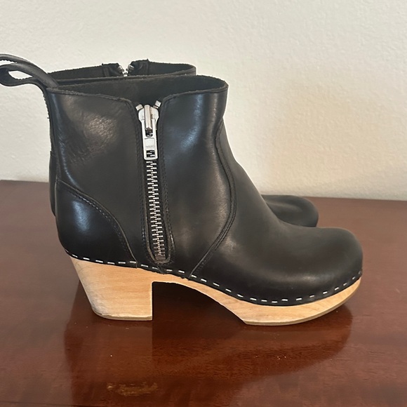 Swedish Hasbeen Ankle Boots - Picture 6 of 12
